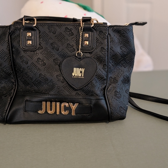 Juicy Couture Handbags - 🖤Juicy Couture Black Handbag